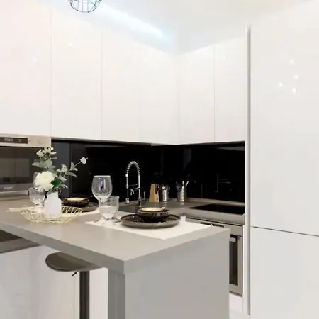 Chic & Luxury 2-bedrooms Daire